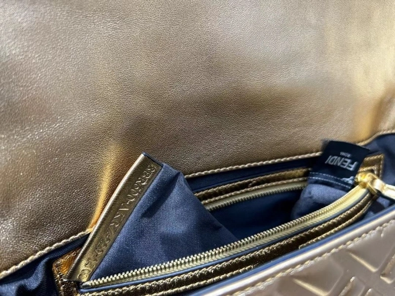 Fendi Baguette Bags 4370-0591