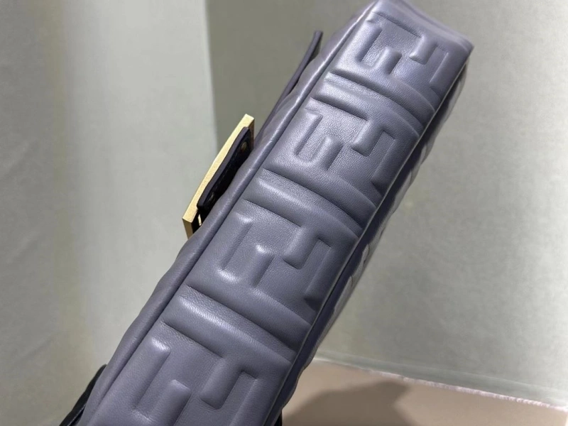 Fendi Baguette Bags 4370-0592