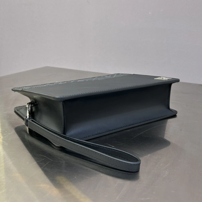 Fendi Clutch Bags 4370-0597