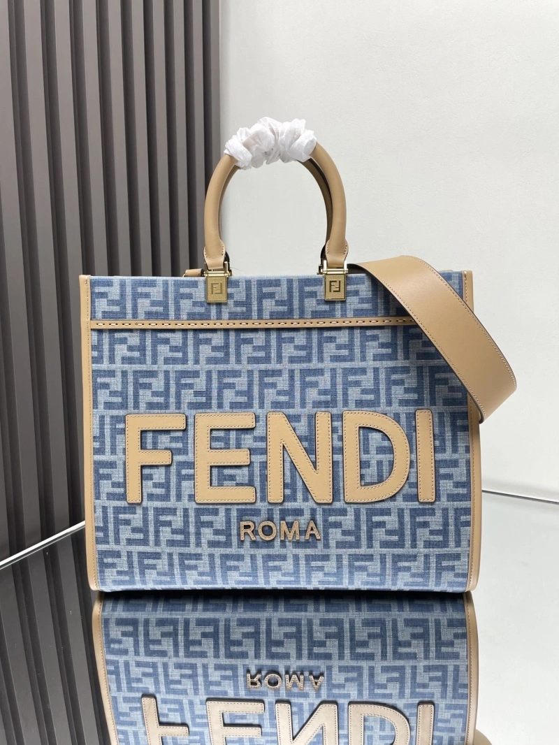 Fendi Shopping Bags 4370-0616
