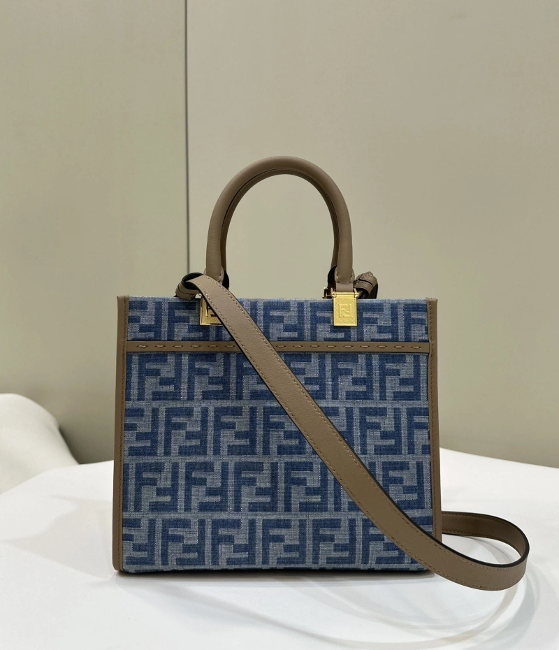 Fendi Shopping Bags 4370-0621