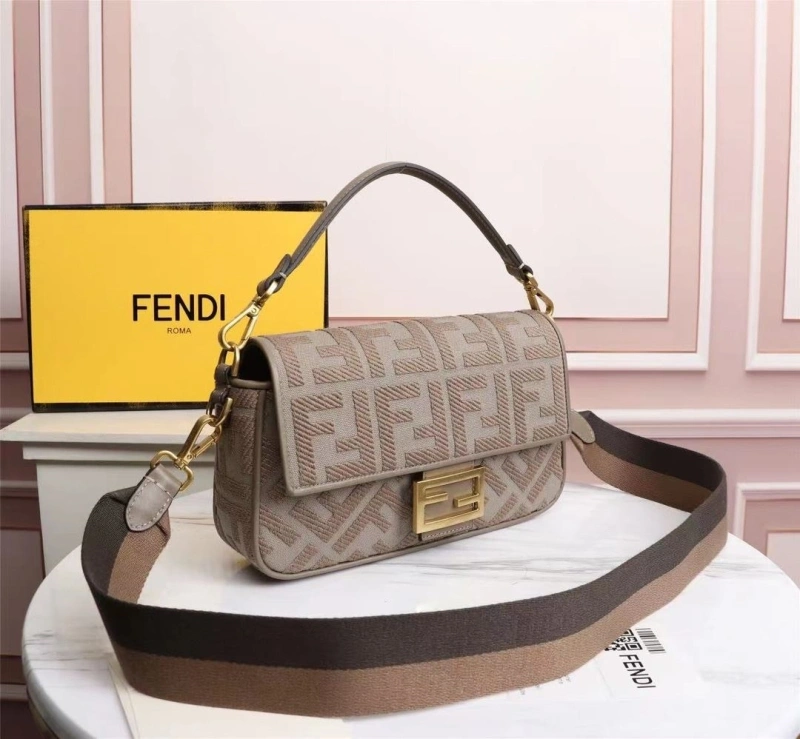Fendi Baguette Bags 4370-0640