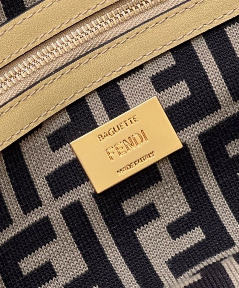 Fendi Baguette Bags 4370-0644