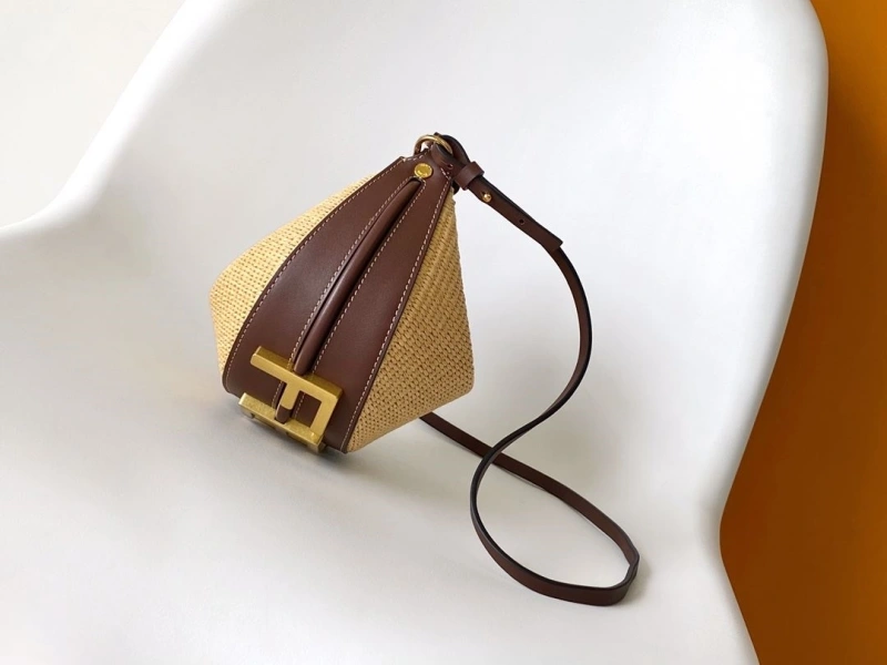 Fendi Satchel Bags 4370-0647