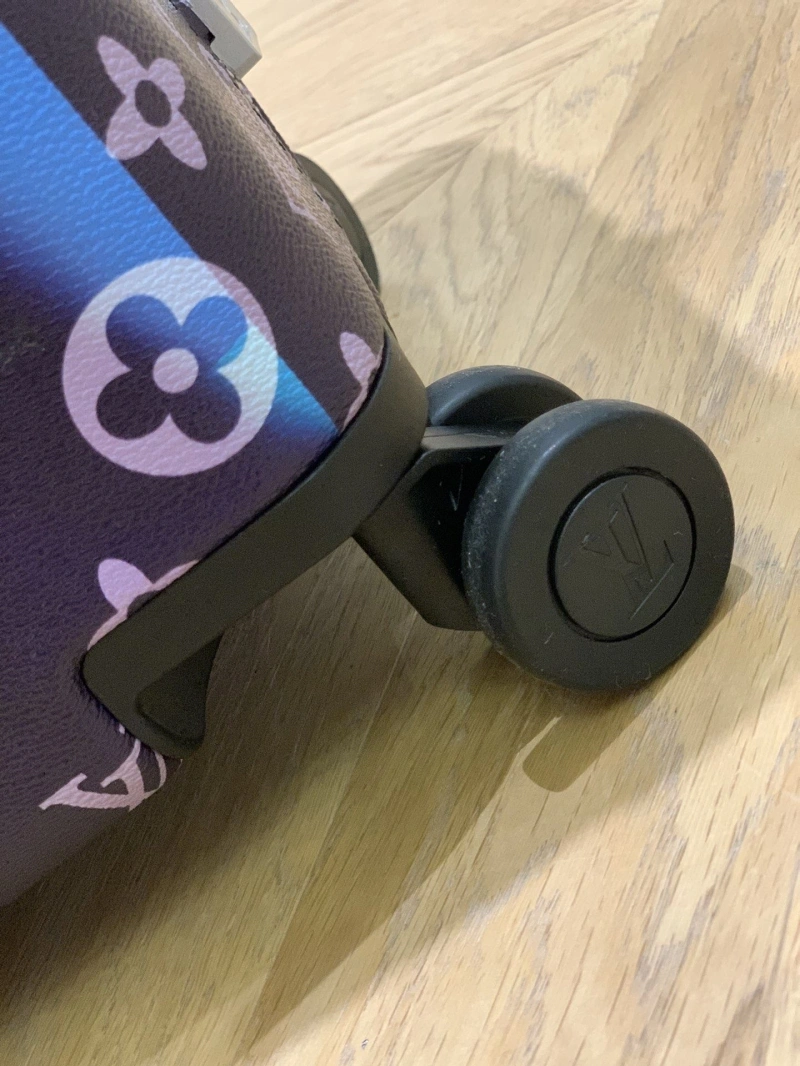 LV Suitcase 4461-0171