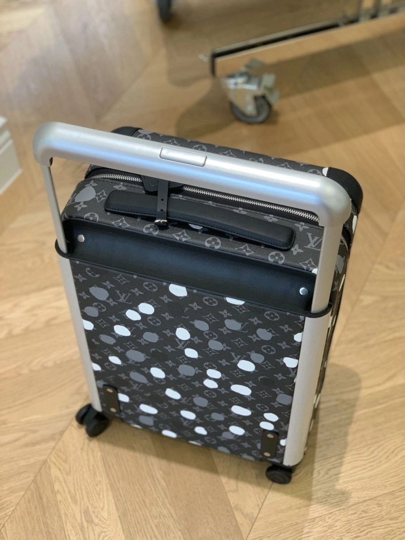 LV Suitcase 4461-0187