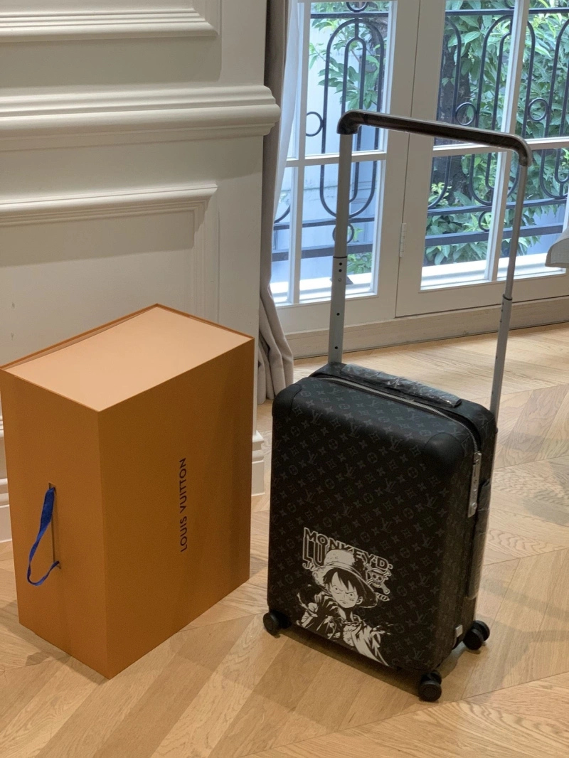 LV Suitcase 4461-0327