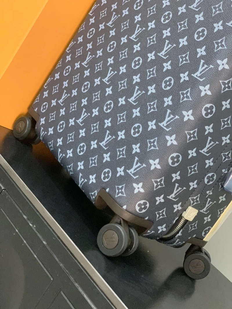 LV Suitcase 4461-0452