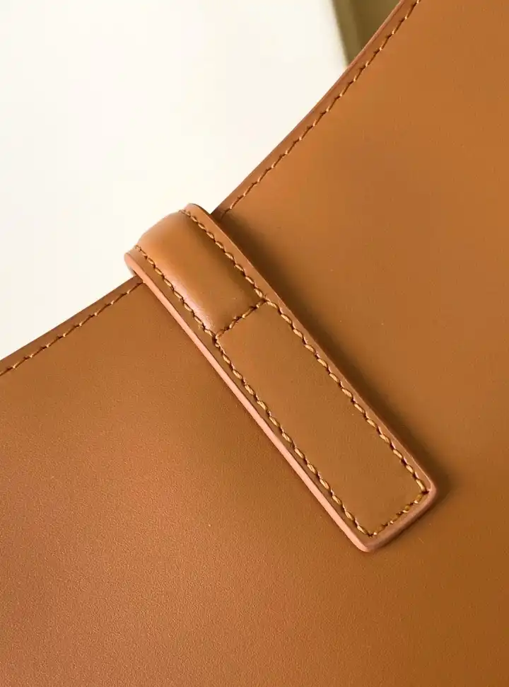 Gvc*1 top handle bags 4837a-0039
