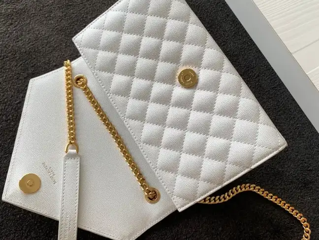 Gvc*1 satchel bags 4837a-0048