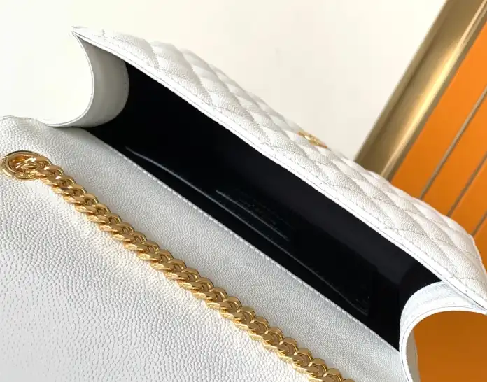 Gvc*1 satchel bags 4837a-0048