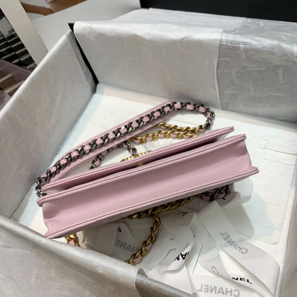 streetready Ch**el19 wallet on chain 65