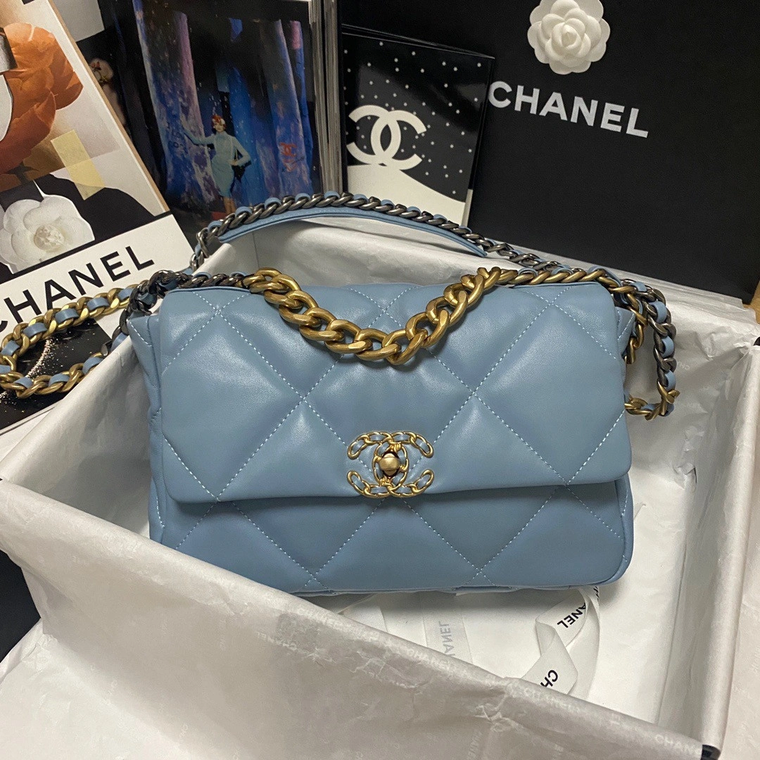 Ch**el 19 flap bag streetready 73