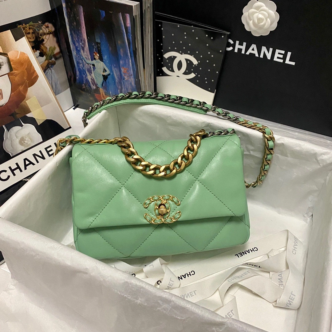 Ch**el 19 flap bag goodfit 56