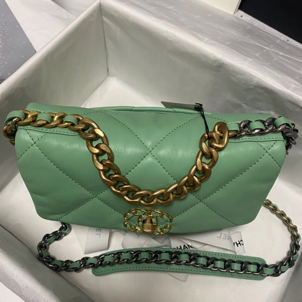 Ch**el 19 flap bag goodfit 56
