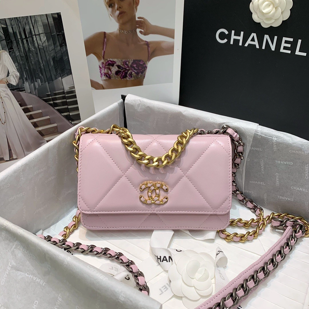 streetready Ch**el19 wallet on chain 65