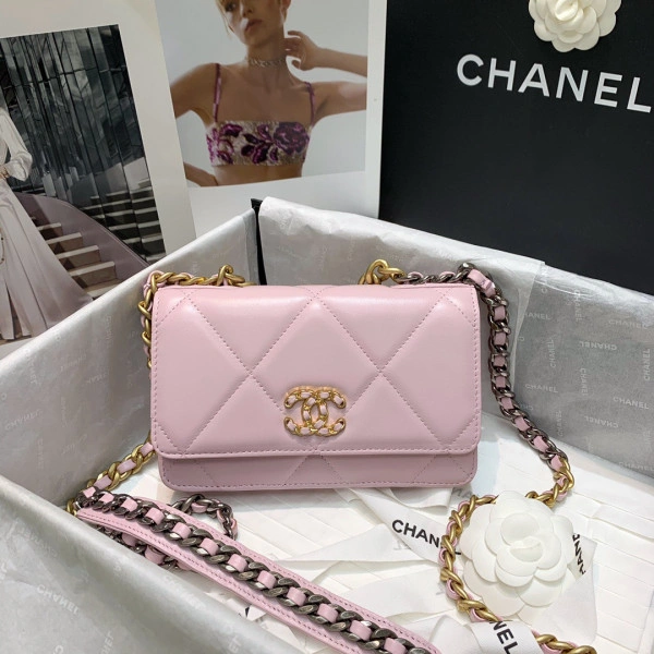 streetready Ch**el19 wallet on chain 65