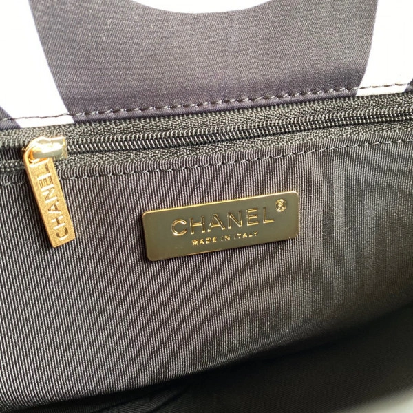 Ch**el 19 flap bag dailywear 67