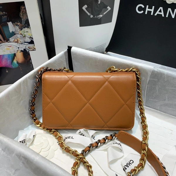Ch**el19 wallet on chain sportinspired 63
