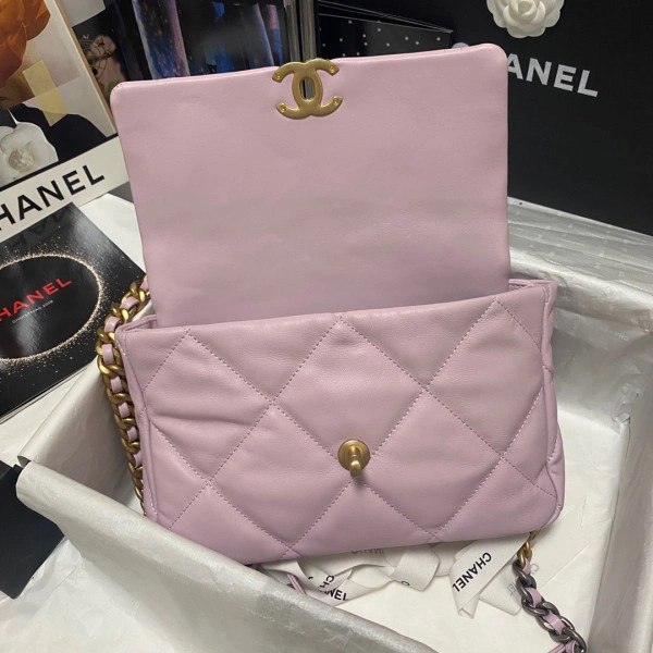 dailywear Ch**el 19 flap bag 60