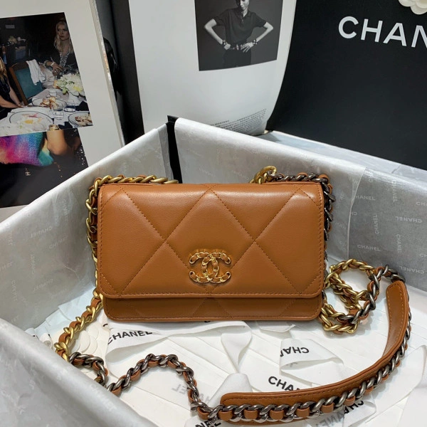 Ch**el19 wallet on chain sportinspired 63