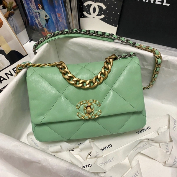 Ch**el 19 flap bag goodfit 56