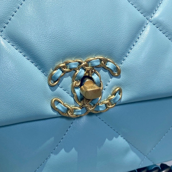 sportinspired Ch**el 19 flap bag 55