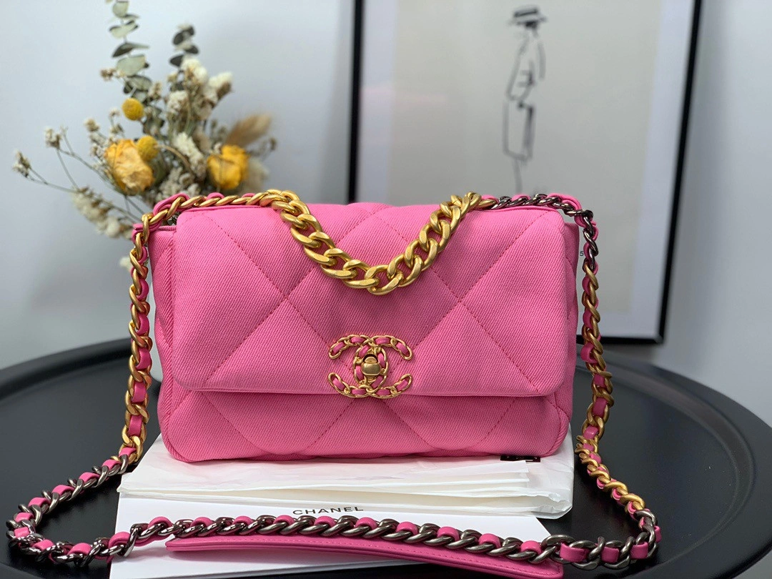 bestvalue Ch**el 19 flap bag 59