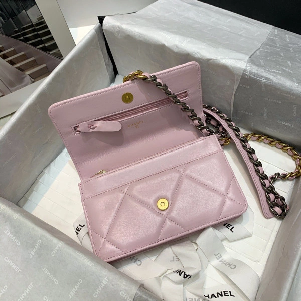 streetready Ch**el19 wallet on chain 65
