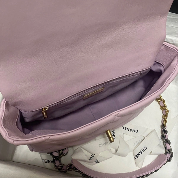 dailywear Ch**el 19 flap bag 60