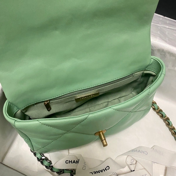Ch**el 19 flap bag goodfit 56