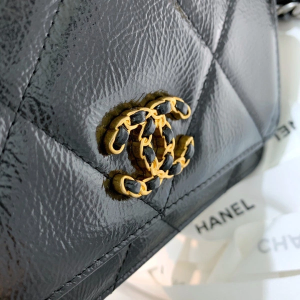 Ch**el19 wallet on chain modernlook 62