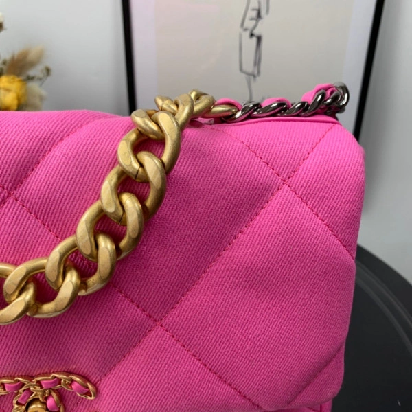 comfortable Ch**el 19 flap bag 71