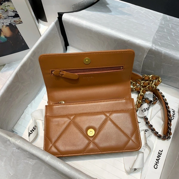 Ch**el19 wallet on chain sportinspired 63