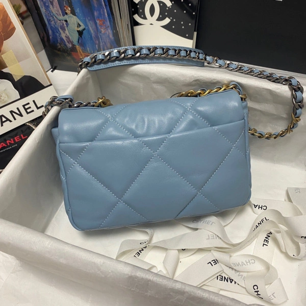 Ch**el 19 flap bag streetready 57